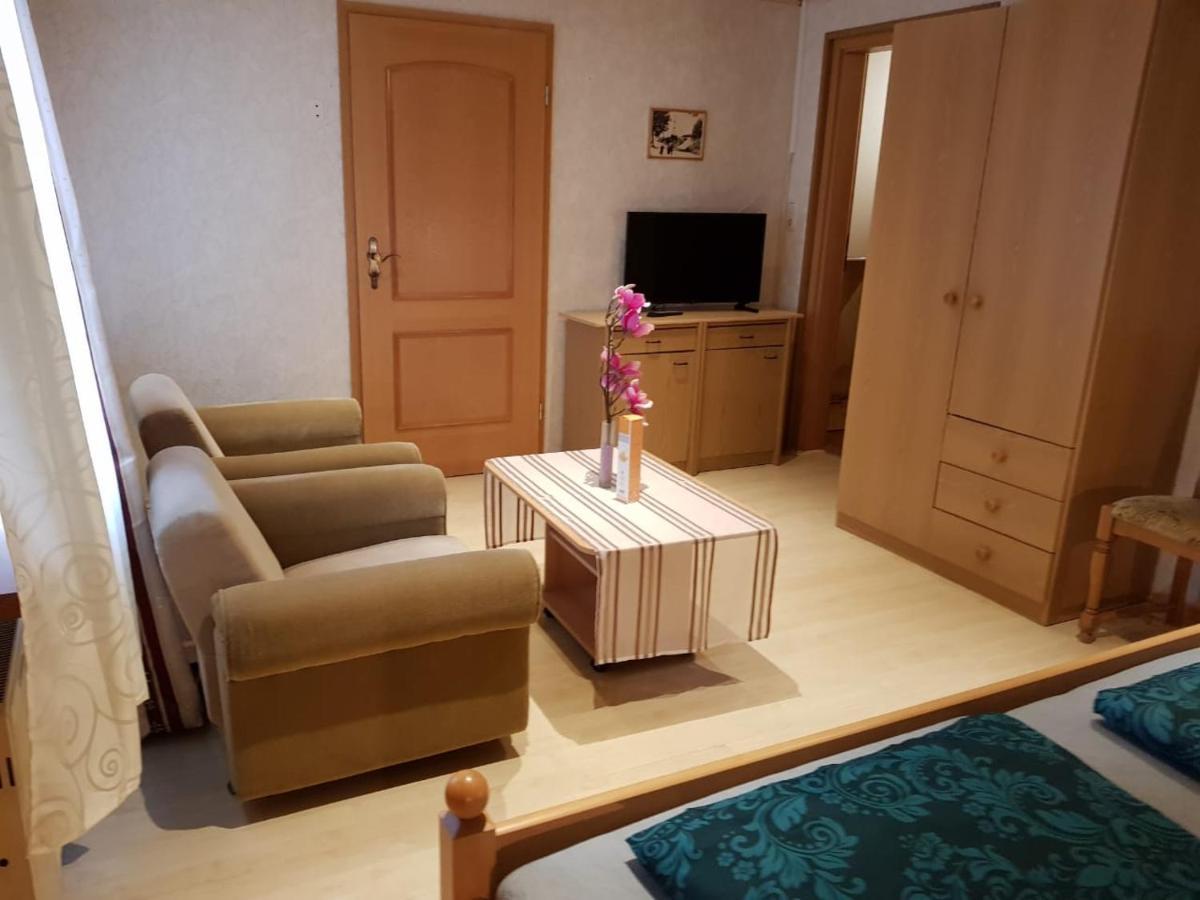 Le Delizie Siciliane Hotel Oelsnitz  Ngoại thất bức ảnh